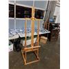 Image 2 : LARGE PINE ART EASEL