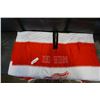 Image 2 : RED WINGS PONCHO