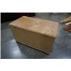 Image 7 : PINE STORAGE TRUNK