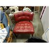 Image 2 : RED LEATHER TUFTED MOES ACCENT CHAIR