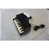 Image 3 : VINTAGE PIANO PHONE