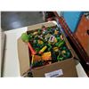 Image 2 : TRAY OF NINJA TURTLES ACTION FIGURES