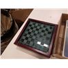 Image 3 : 2 CHESS SETS 1 IS 3D