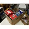 Image 1 : BOX OF CHRISTMAS HOUSES