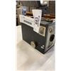 Image 10 : VINTAGE AGFA  AND BROWNIE CAMERAS