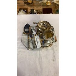 VITNAGE SILVER PLATE CREAM, SUGAR, STRAINER, TONGS