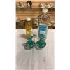 Image 1 : 2 OIL LAMPS AND LAMP OIL