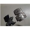 Image 3 : 4 BELT BUCKLES, BEAR, TRANSFORMERS AND OTHERS