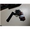 Image 2 : MARVEL TUMBLERS AND SHOT GLASSES AND PELLET PISTOL NO CHAMBER