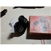 Image 2 : VINTAGE VIEW MASTER WITH DISCS AND BI-LENS 35 SLIDE VIEWER