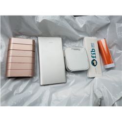 LOT OF 5 PORTABLE POWER BANKS