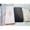 Image 2 : LOT OF 5 PORTABLE POWER BANKS