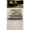 Image 1 : 4 TRAYS OF PEARL-LIKE JEWELLERY