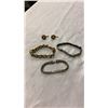 Image 3 : 4 TRAYS OF VARIOUS JEWELLERY