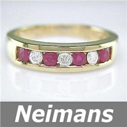 Finest 7.00 ct Certified Yellow Sapphire & Diamond Ring