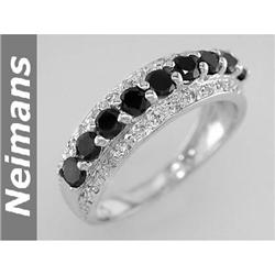 Certified 1.50 ct Black & White VS Diamond Ring 14kt
