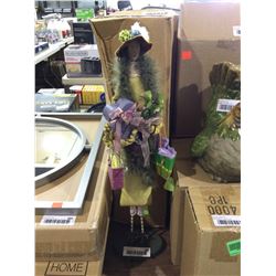 Shopping Lady Ornamental Figurine