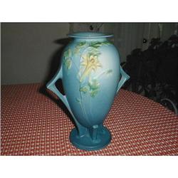 ROSEVILLE COLUMBINE HANDLED VASE  #1366358