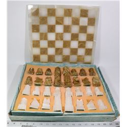 LARGE OBSIDIAN CHESS SET IN BOX