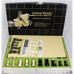 CHESS SET GALLANT KNIGHT CHESSMEN OF CHAMPIONS
