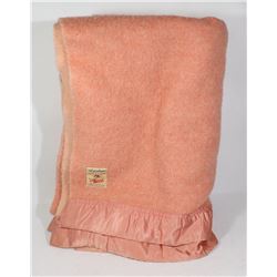 AYERS PURE WOOL HEIRLOOM BLANKET MADE IN CANADA