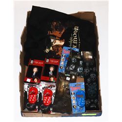 FLAT OF ASSORTED POP CULTURE COLLECTIBLES