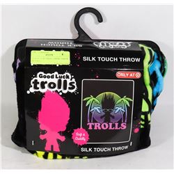NEW 40" X 50" TROLL THEME THROW BLANKET