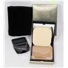 Image 1 : KEVYN AUCOIN THE SENSUAL SKIN POWDER FOUNDATION