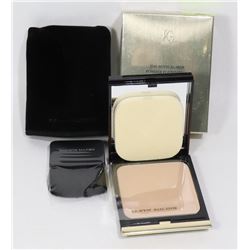KEVYN AUCOIN THE SENSUAL SKIN POWDER FOUNDATION