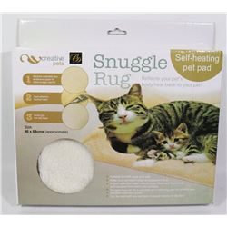 NEW SNUGGLE RUG (46 X 64CM)  SELF HEATING PET MAT