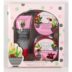 NEW 3PC VANILLA POMEGRANATE BATH SET