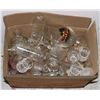 Image 1 : ESTATE BOX OF CRYSTAL AND GLASSWARE