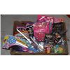 Image 1 : LARGE FLAT OF ASSORTED KIDS TOYS