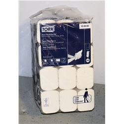CASE OF TORK PEAK SERVE CONTINUOUS HAND TOWEL