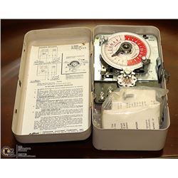 ELECTRIC TEMPERATURE SCHEDULER W/