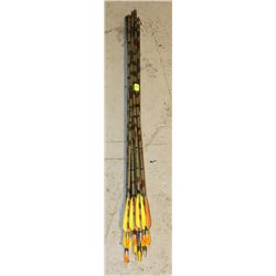 BUNDLE OF EASTON CAMO HUNTER ARROWS