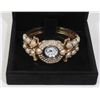 Image 1 : WOMENS PEARL LOOK WATCH IN DISPLAY BOX