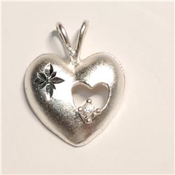 SILVER CUBIC ZIRCONIA HEART SHAPED PENDANT