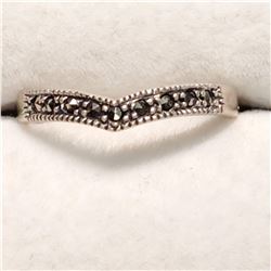 SILVER ONYX RING (~SIZE 6)