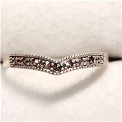 SILVER ONYX  RING (~SIZE 7)