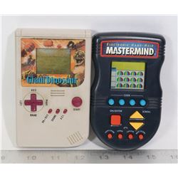 PAIR GIANT DINOSAUR & MASTERMIND HANDHELD GAMES