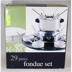 29 PIECE FONDUE SET