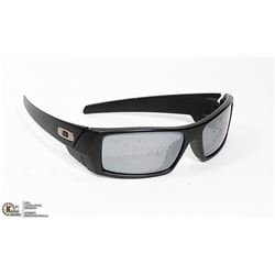 OAKLEY GASCAN SUNGLASSES AUTHENTIC