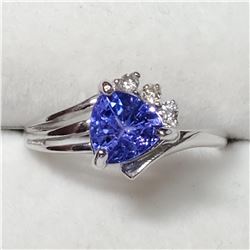 34) 10K WHITE GOLD TANZANITE AND DIAMOND RING SZ 7
