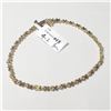 Image 1 : 12) 10KT YELLOW AND WHITE GOLD DIAMOND BRACELET