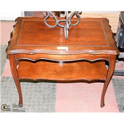 VINTAGE FRENCH PROVINCIAL SIDE TABLE, 28 X 17 X 22