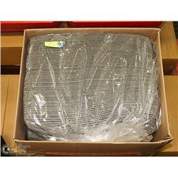 CASE OF STIL KLEEN CONTRACTOR PADS.