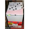 Image 1 : 2 CASES OF 8 1/2" X 14 NCR CARBONLESS PAPER