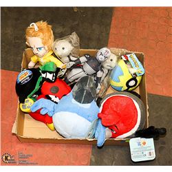 BOX OF COLLECTIBLES STUFF ANIMALS