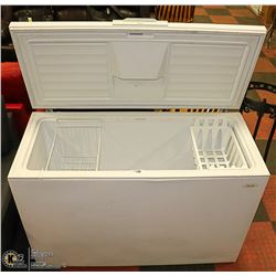 WOODS 12 CUBIC FT CHEST FREEZER